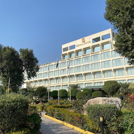 Peshawar Serena Hotel Экстерьер фото