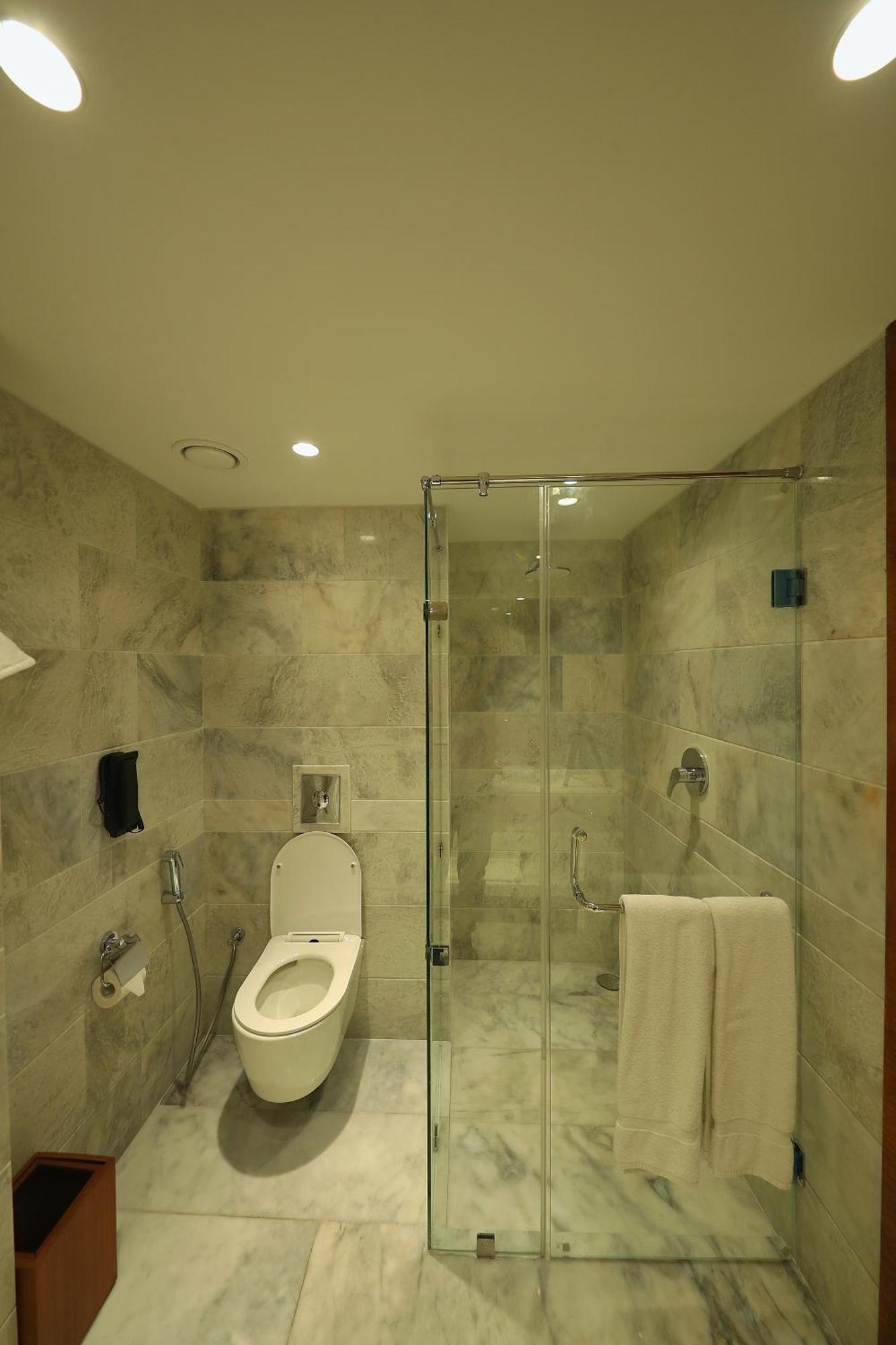 Peshawar Serena Hotel Экстерьер фото